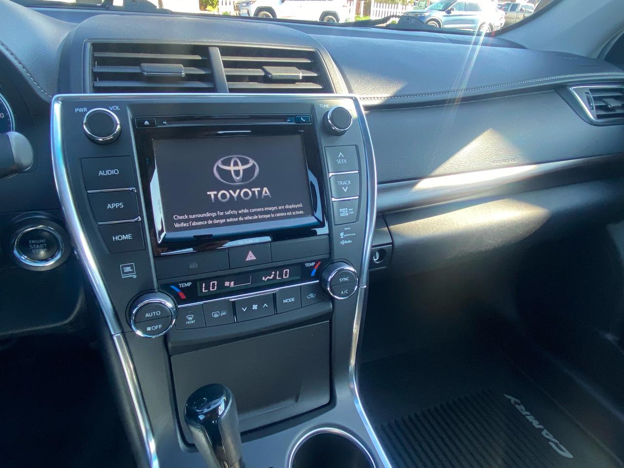 Toyota Camry XLE 4D Sedan 2017