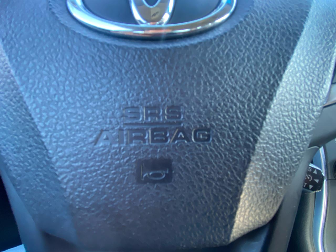 Toyota Camry XLE 4D Sedan 2017