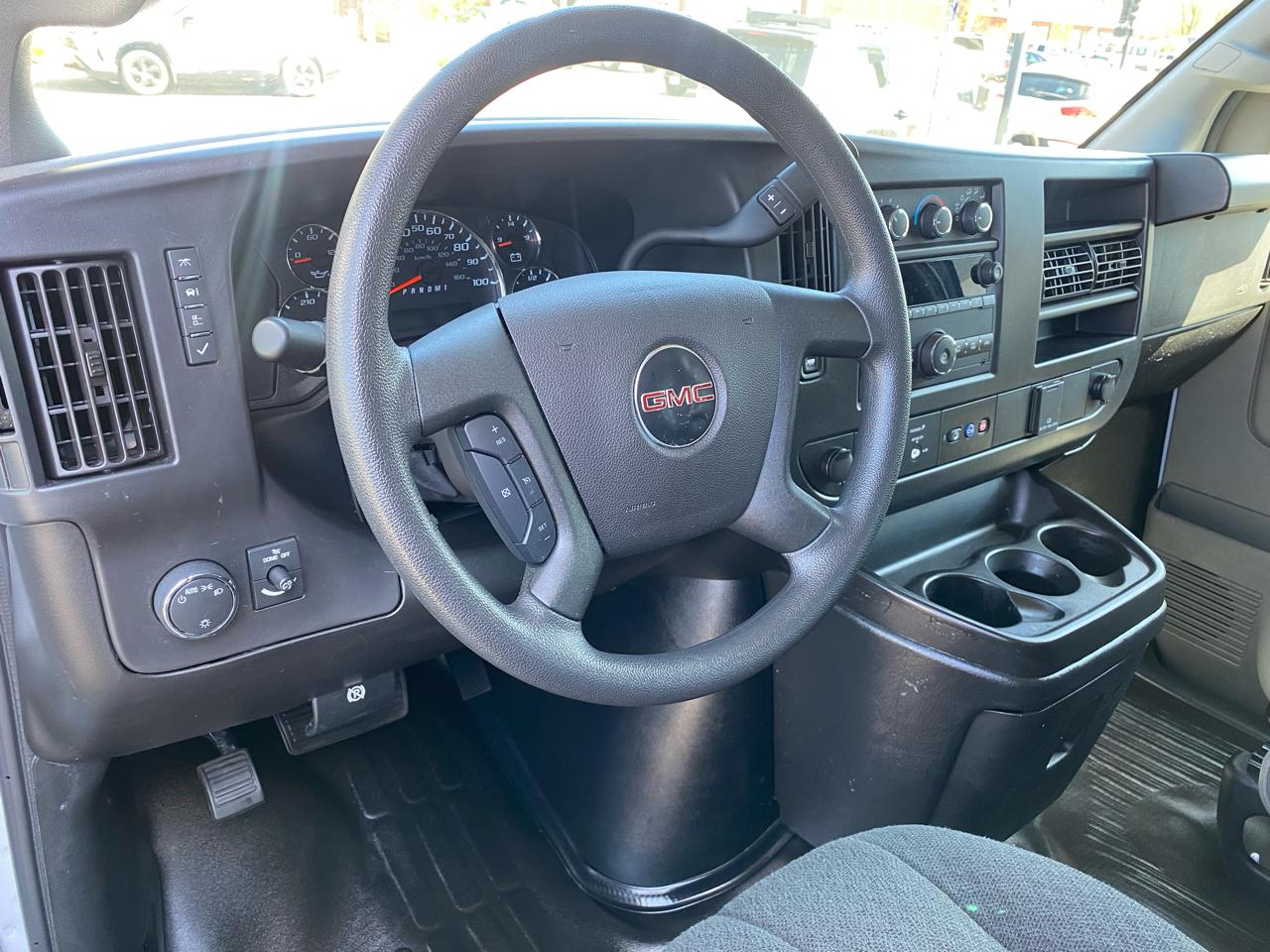 GMC Savana Cargo Van RWD 2500 135" 2024