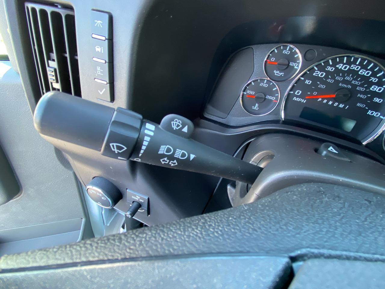 GMC Savana Cargo Van RWD 2500 135" 2024