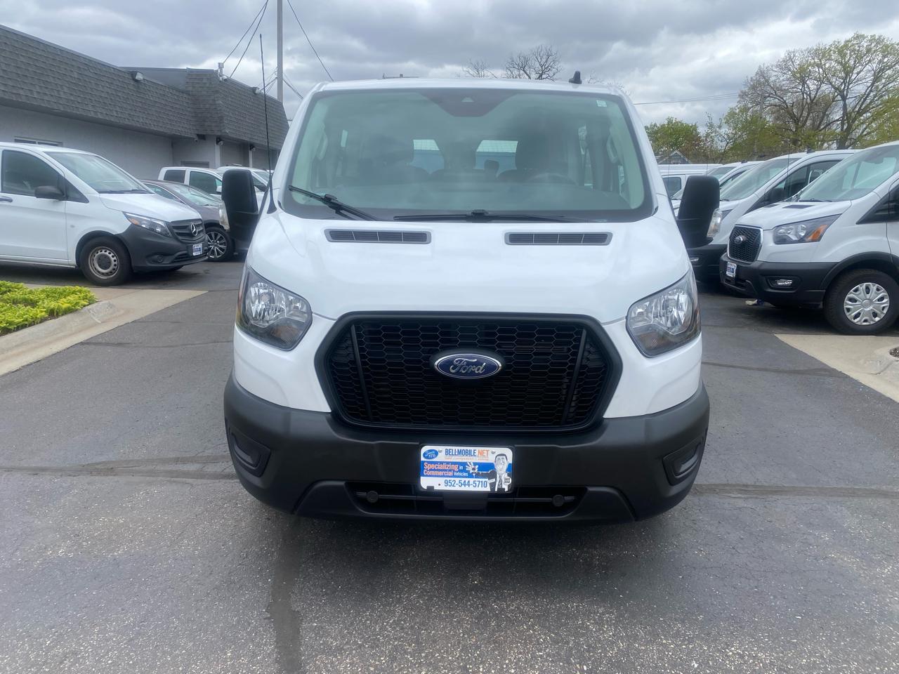 Ford Transit Crew Van T-250 130" Low Rf 9070 GVWR RWD 2021