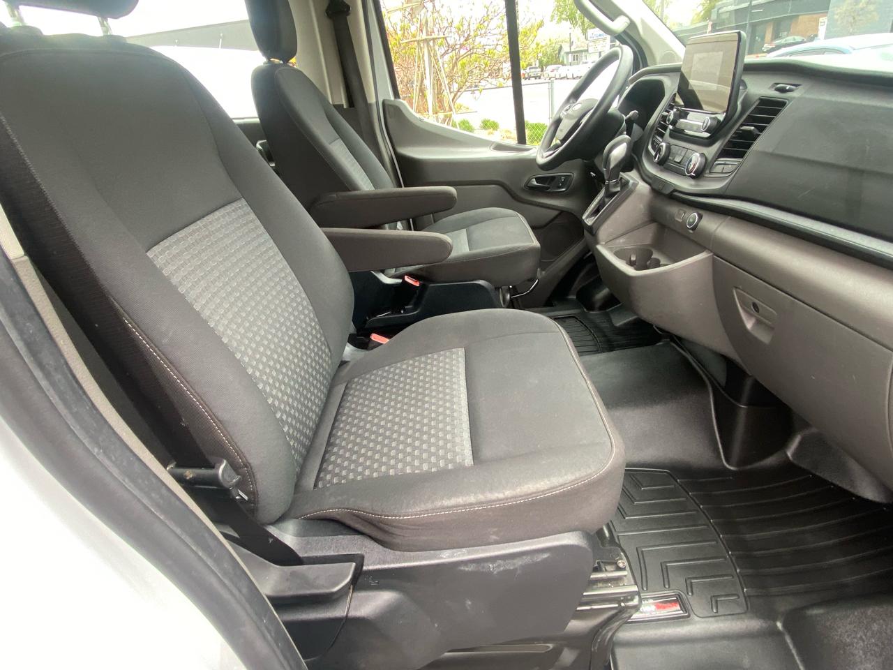 Ford Transit Crew Van T-250 130" Low Rf 9070 GVWR RWD 2021