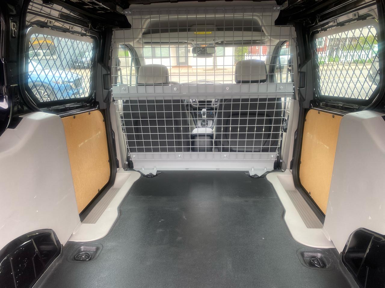 Ford Transit Connect Van XLT LWB w/Rear Symmetrical Doors 2022