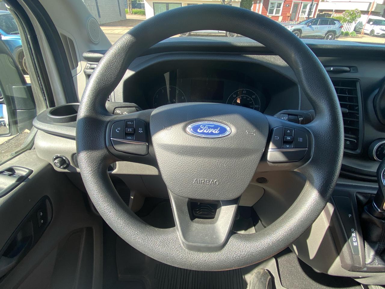 Ford Transit Cargo Van T-250 130" Med Rf 9070 GVWR RWD 2020