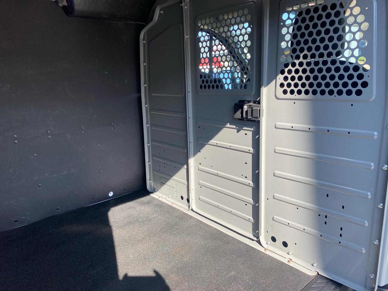 Ford Transit Cargo Van T-250 130" Low Rf 9070 GVWR RWD 2022