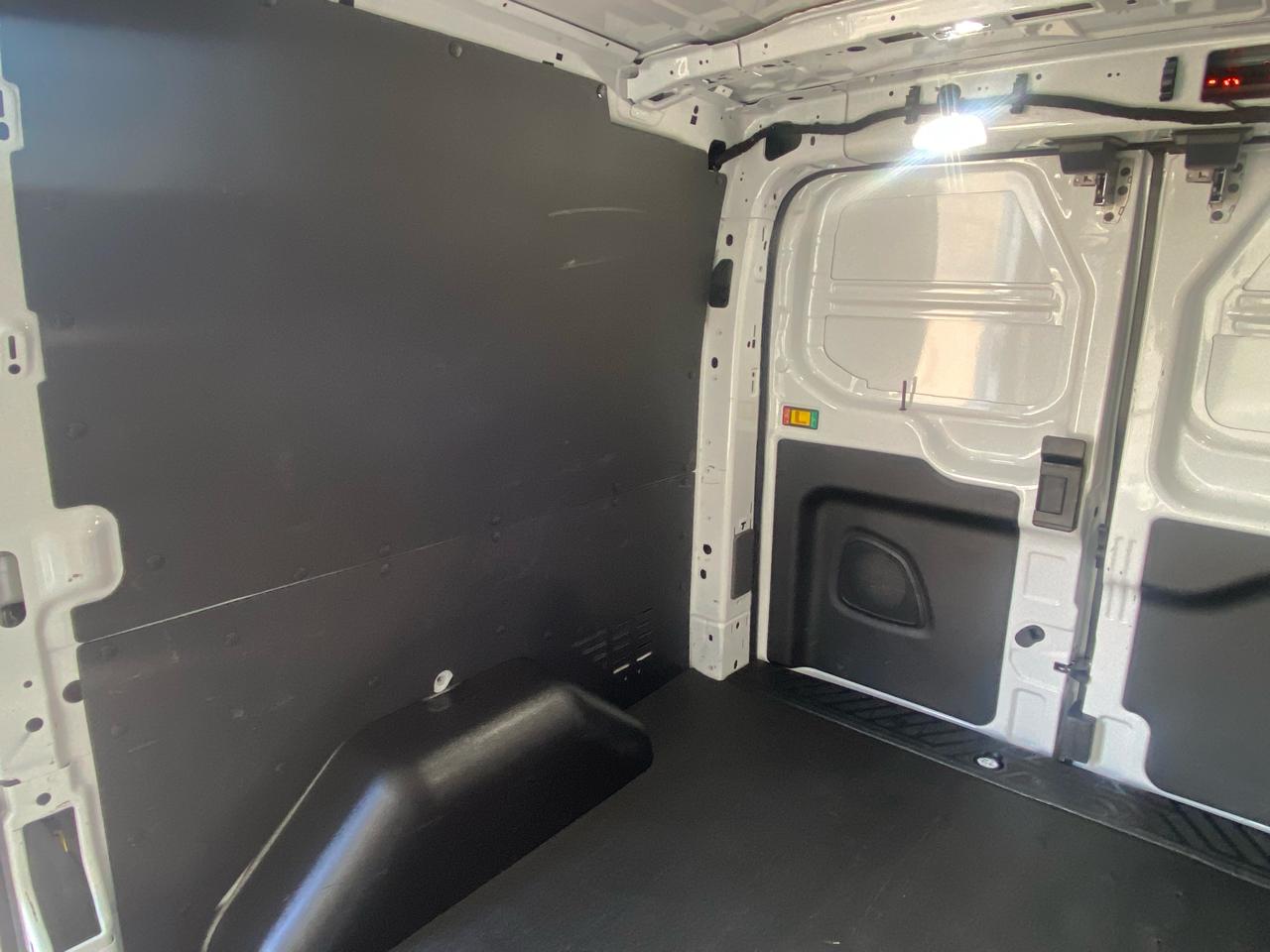 Ford Transit Cargo Van T-250 130" Low Rf 9070 GVWR RWD 2022