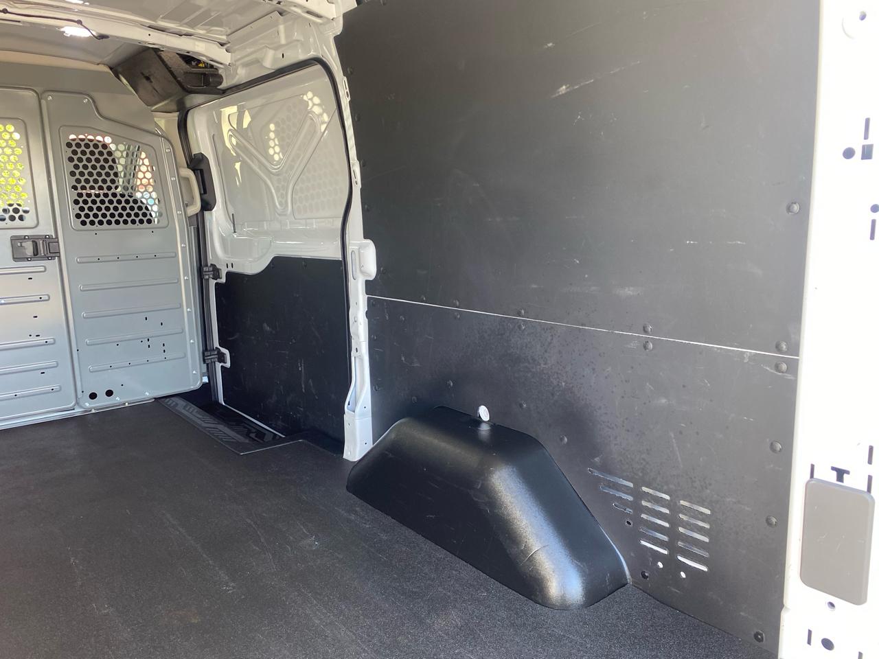 Ford Transit Cargo Van T-250 130" Low Rf 9070 GVWR RWD 2022