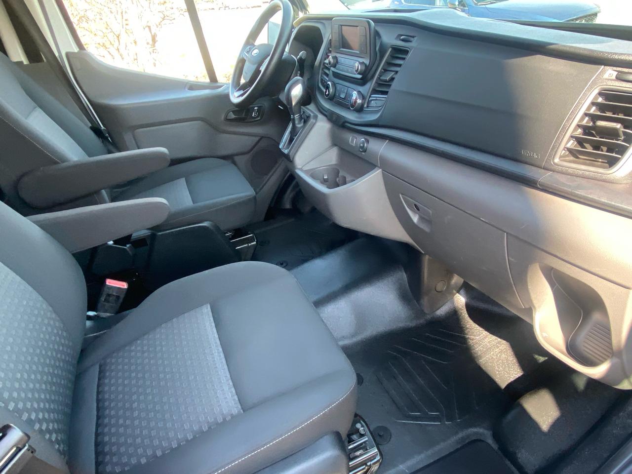 Ford Transit Cargo Van T-250 130" Low Rf 9070 GVWR RWD 2022