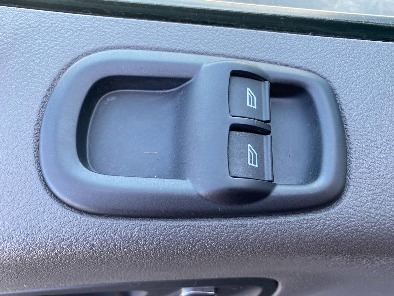 Ford Transit Cargo Van T-250 130" Low Rf 9070 GVWR RWD 2022