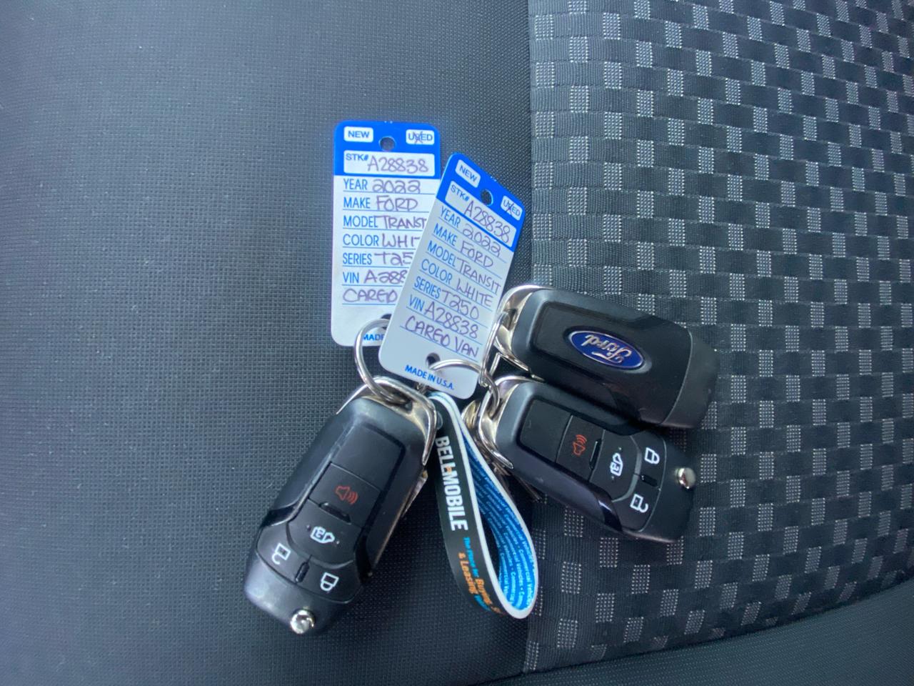 Ford Transit Cargo Van T-250 130" Low Rf 9070 GVWR RWD 2022