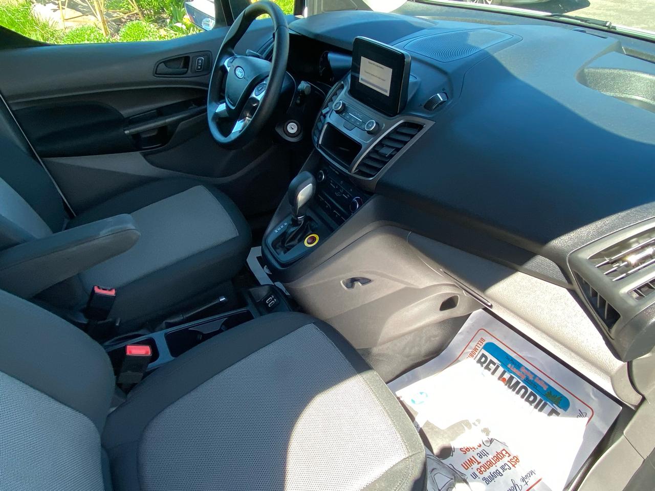 Ford Transit Connect Van XL LWB w/Rear Symmetrical Doors 2020