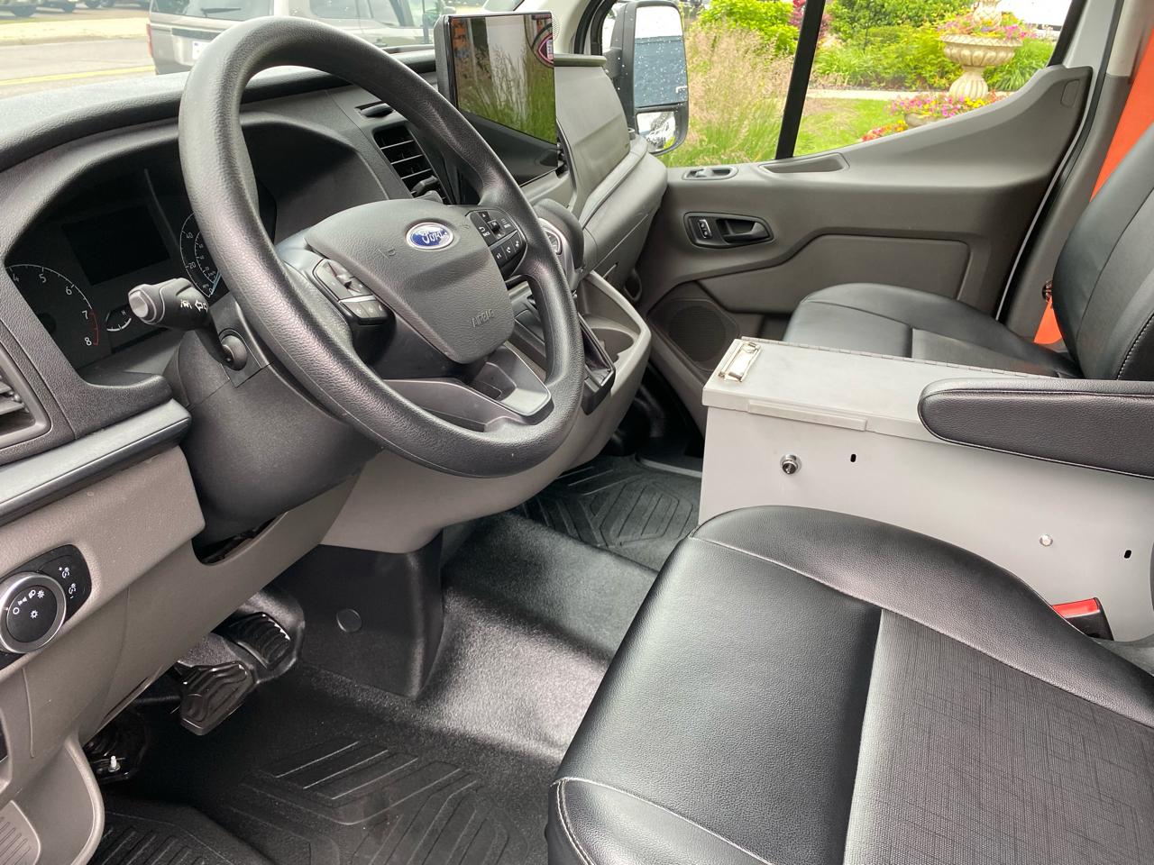 Ford Transit Cargo Van T-250 130" Low Rf 9070 GVWR RWD 2023