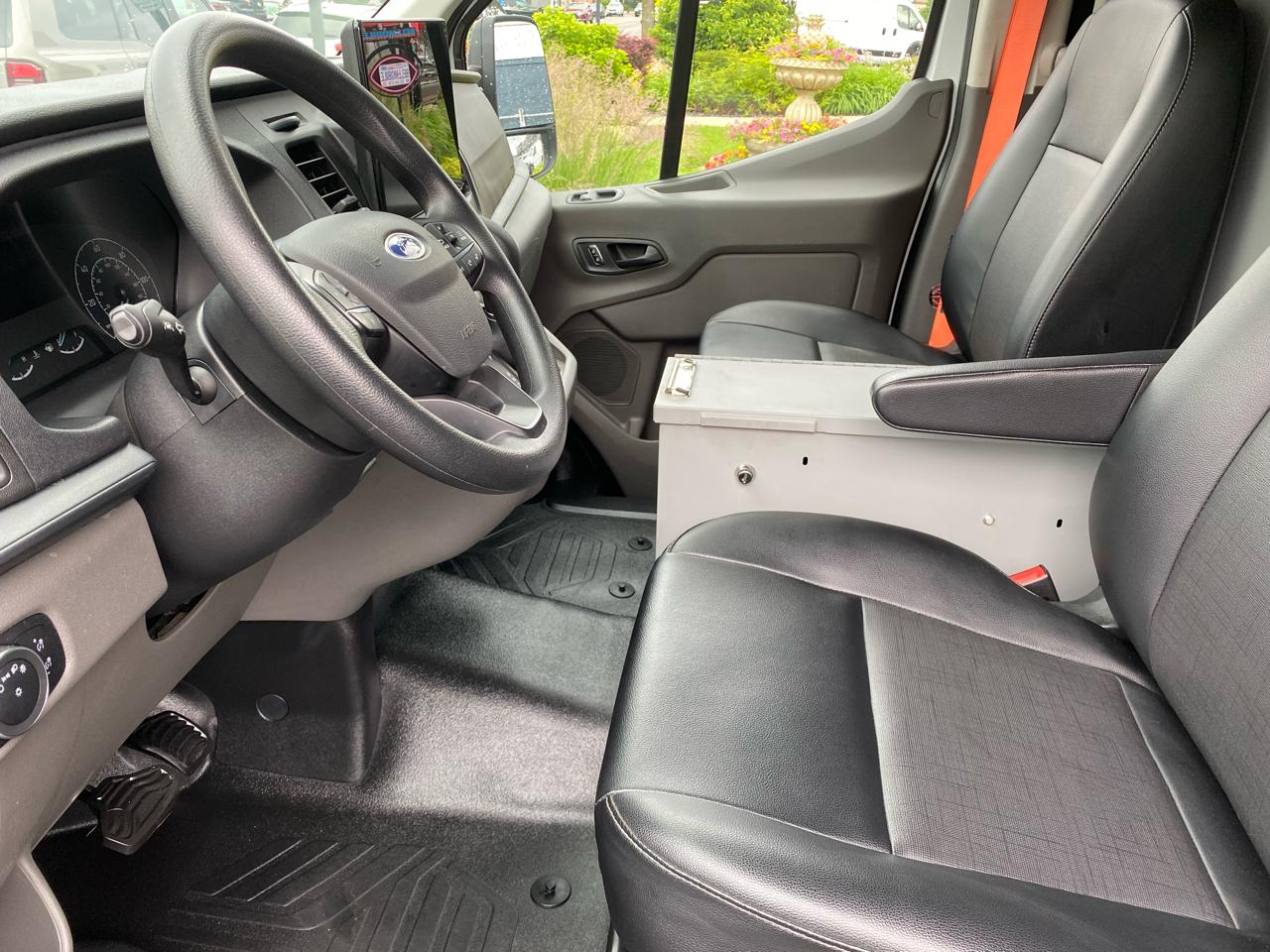 Ford Transit Cargo Van T-250 130" Low Rf 9070 GVWR RWD 2023
