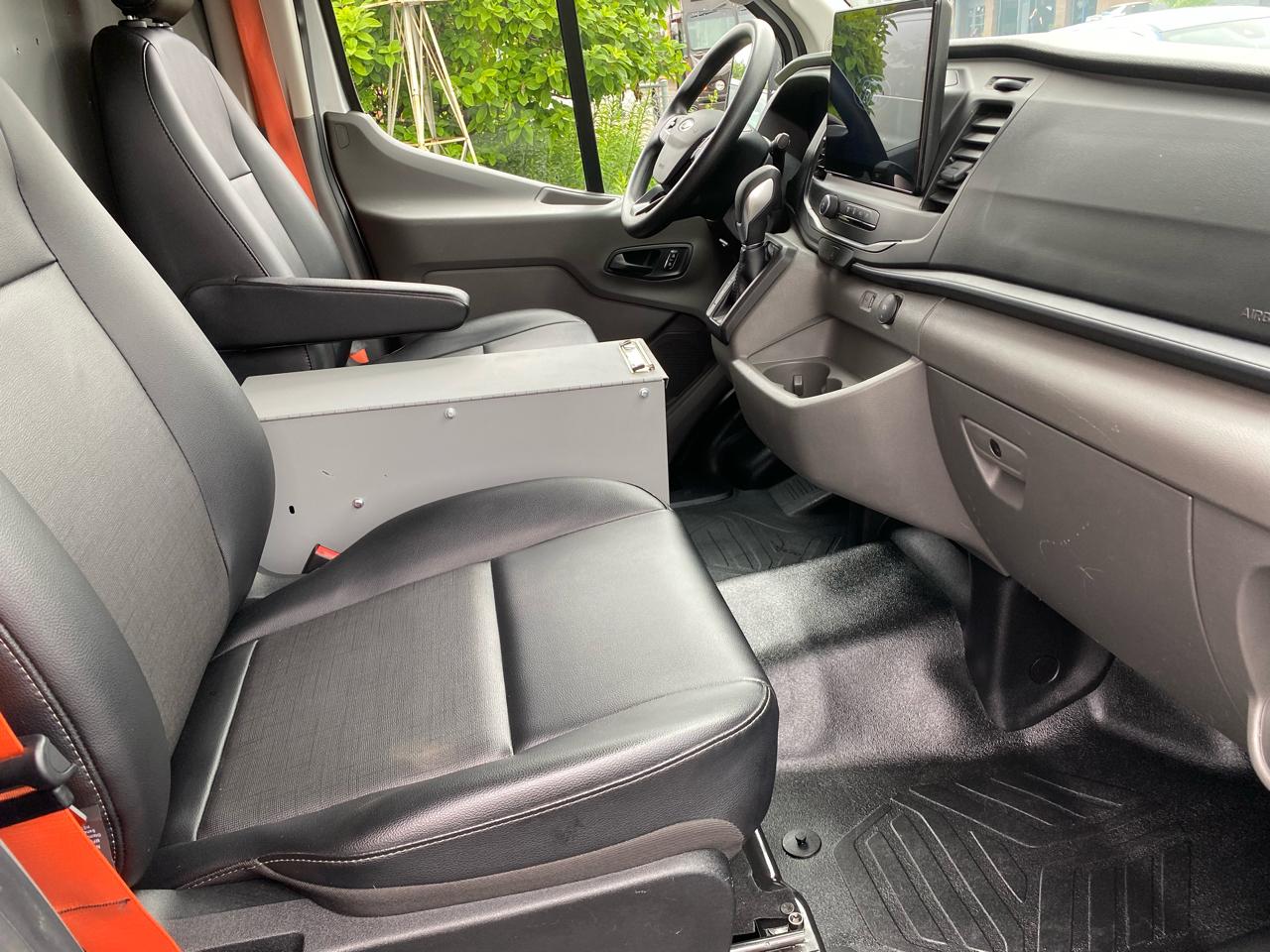 Ford Transit Cargo Van T-250 130" Low Rf 9070 GVWR RWD 2023