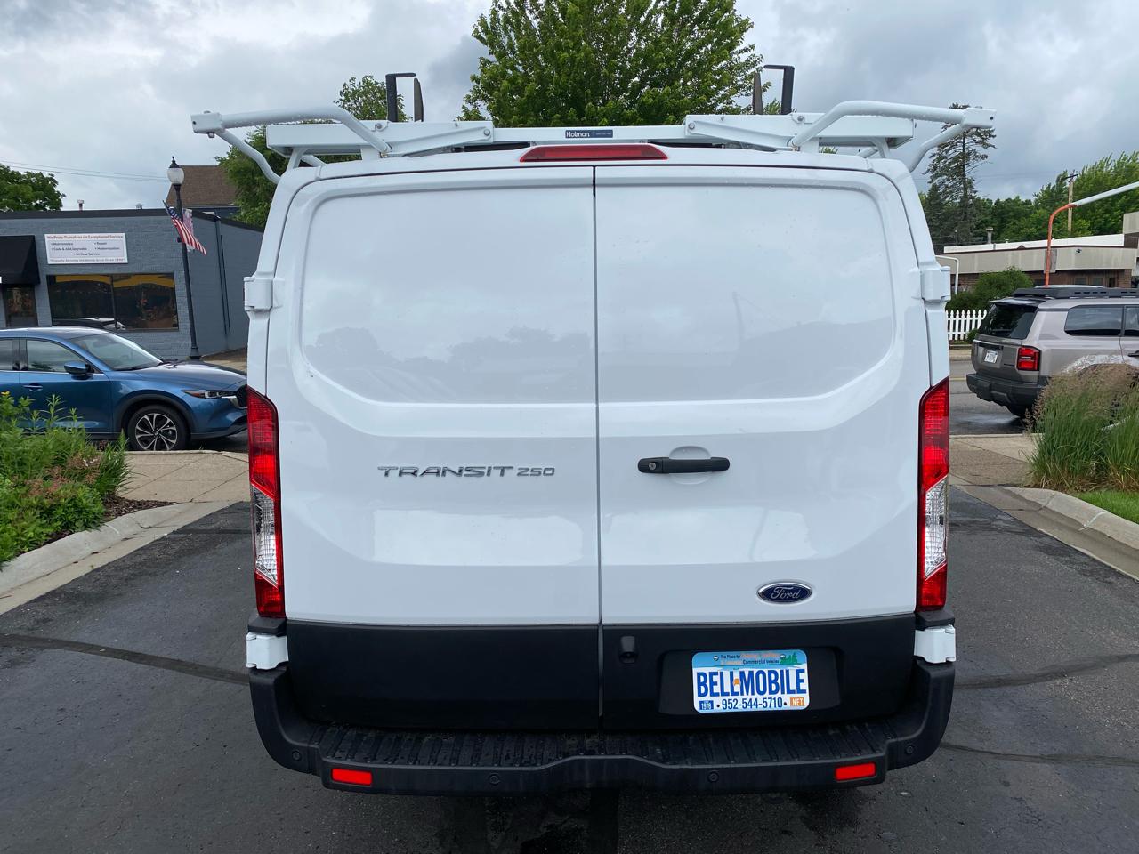 Ford Transit Cargo Van T-250 130" Low Rf 9070 GVWR RWD 2023