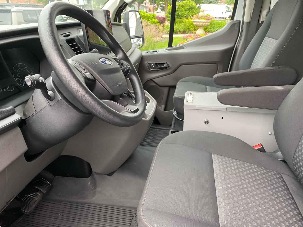 Ford Transit Cargo Van T-250 130" Low Rf 9070 GVWR RWD 2023