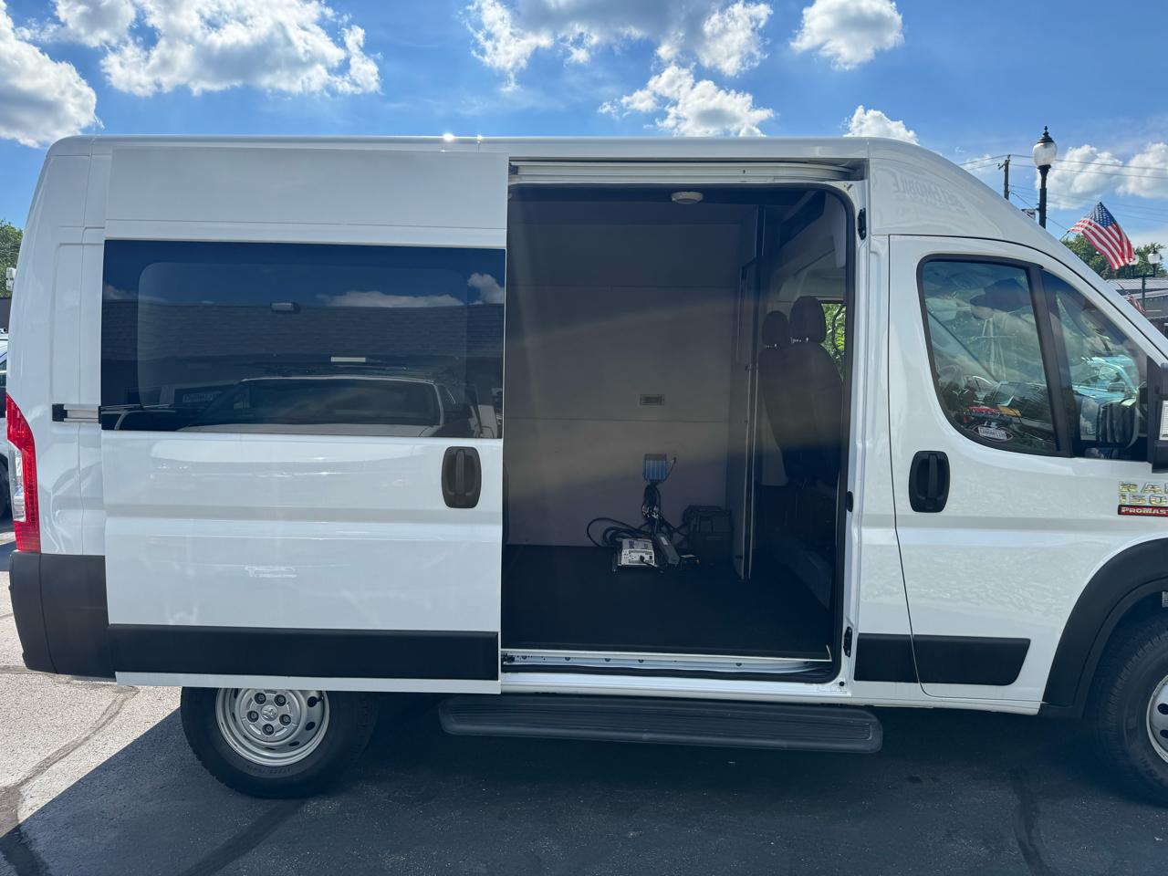 RAM ProMaster Cargo Van 1500 High Roof 136" WB 2022