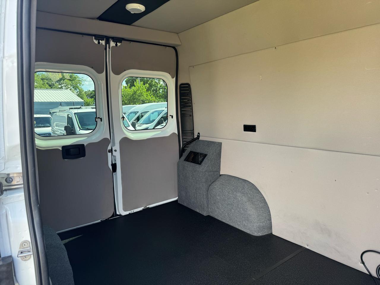 RAM ProMaster Cargo Van 1500 High Roof 136" WB 2022