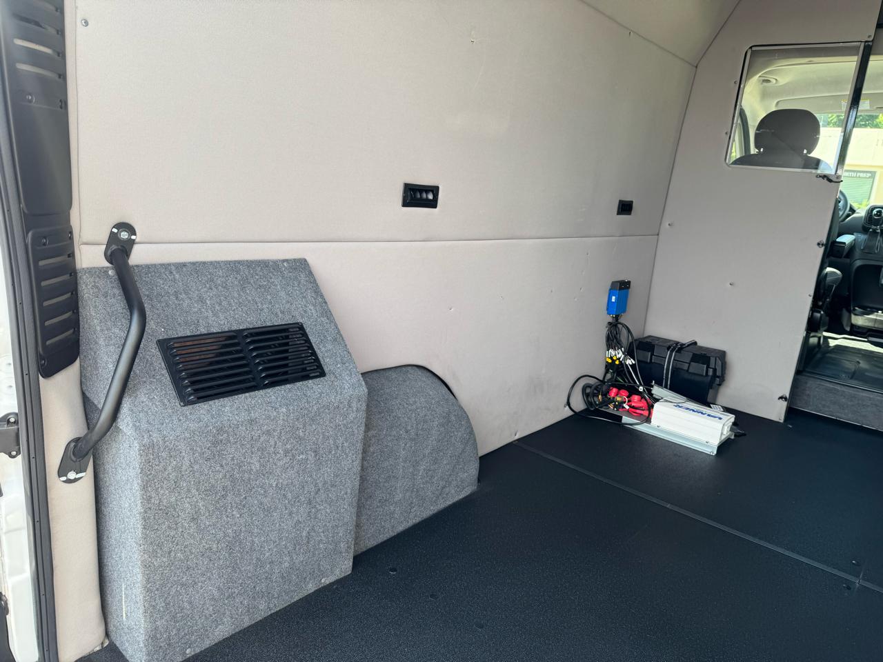 RAM ProMaster Cargo Van 1500 High Roof 136" WB 2022