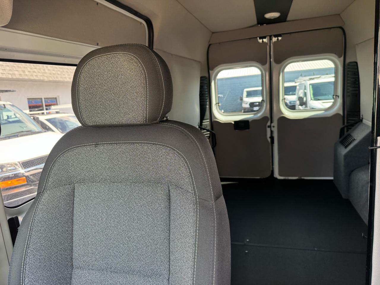 RAM ProMaster Cargo Van 1500 High Roof 136" WB 2022