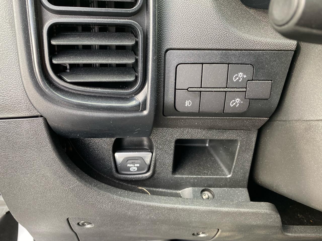 RAM ProMaster Cargo Van Tradesman 2500 Low Roof 136" WB w/Pass Seat 2025
