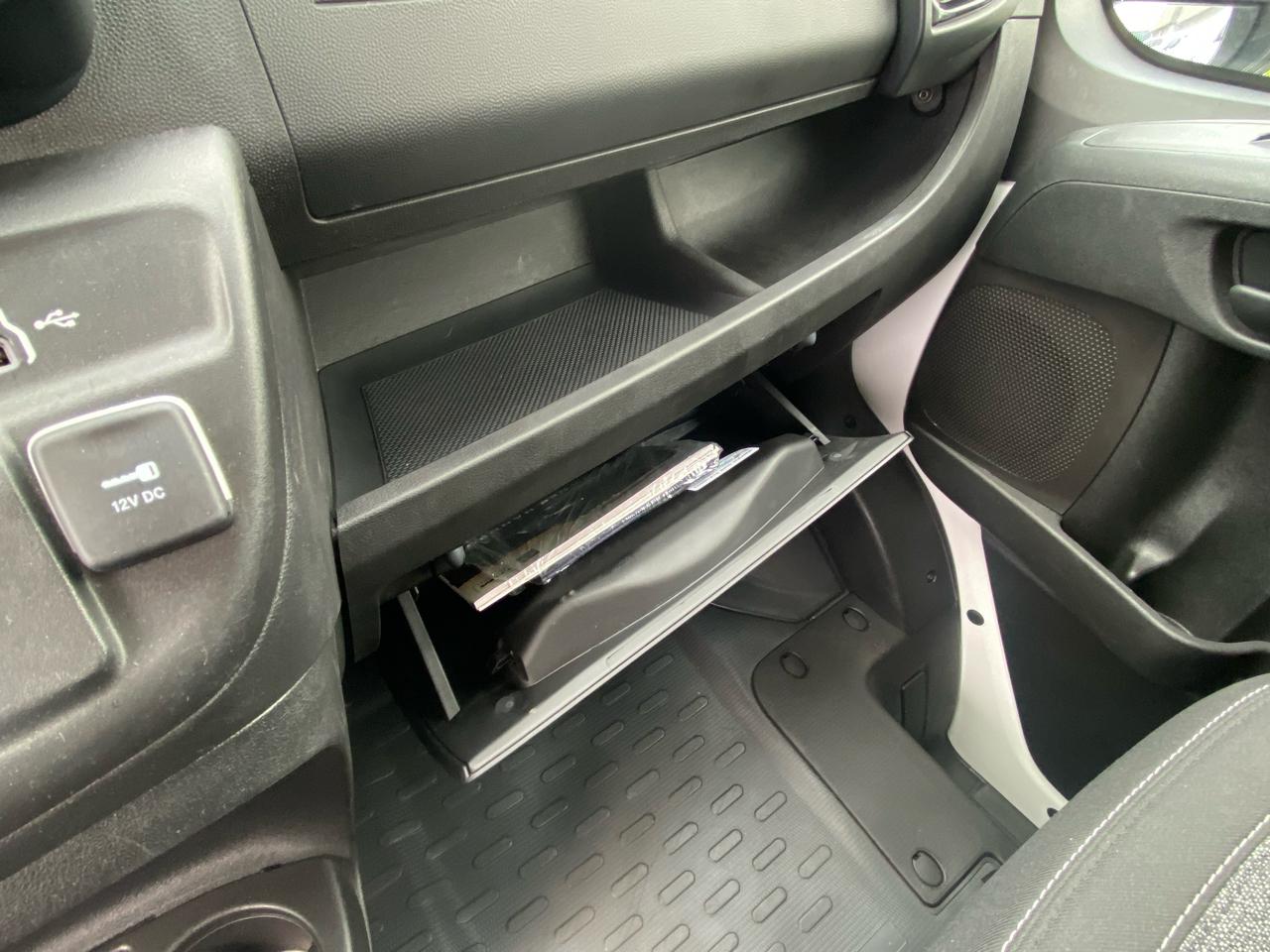 RAM ProMaster Cargo Van Tradesman 2500 Low Roof 136" WB w/Pass Seat 2025