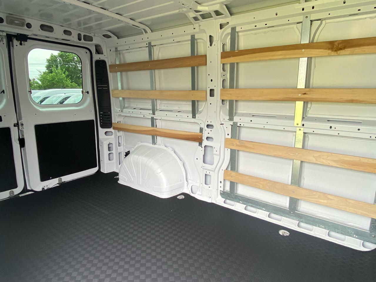 RAM ProMaster Cargo Van Tradesman 2500 Low Roof 136" WB w/Pass Seat 2025