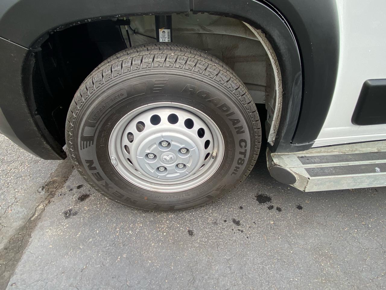 RAM ProMaster Cargo Van Tradesman 2500 Low Roof 136" WB w/Pass Seat 2025