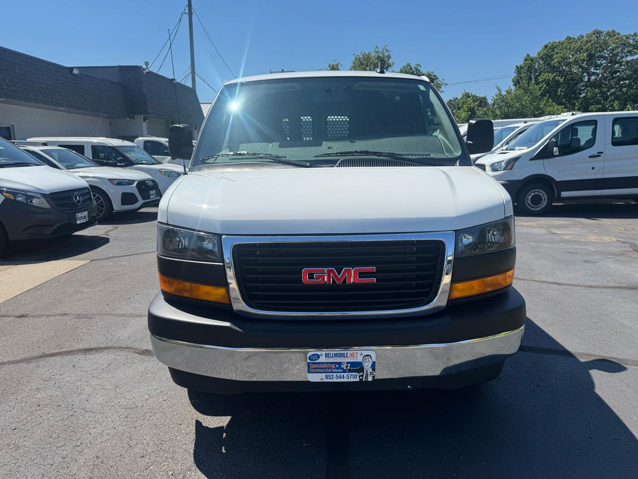 GMC Savana Cargo Van RWD 2500 135" 2025