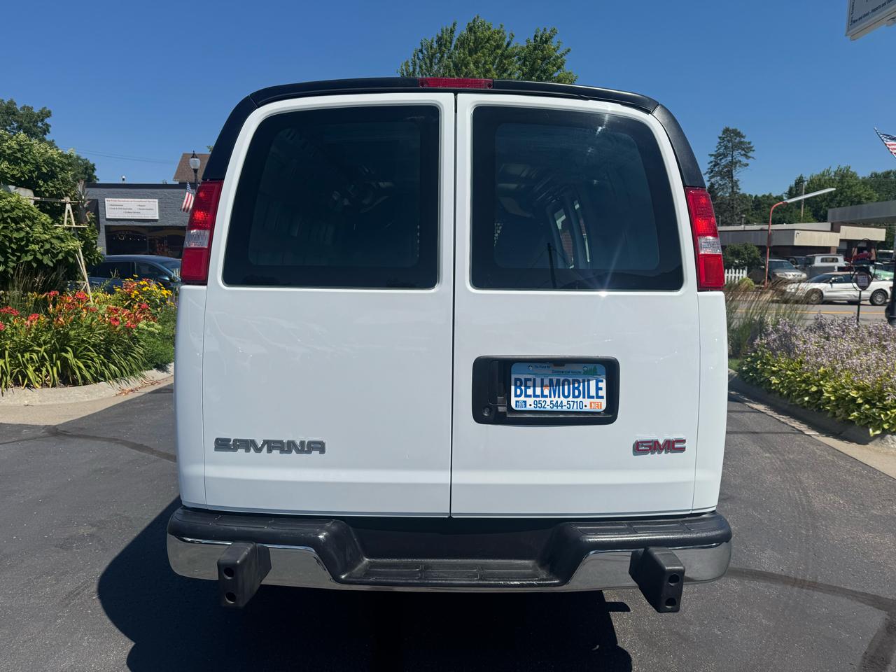 GMC Savana Cargo Van RWD 2500 135" 2025