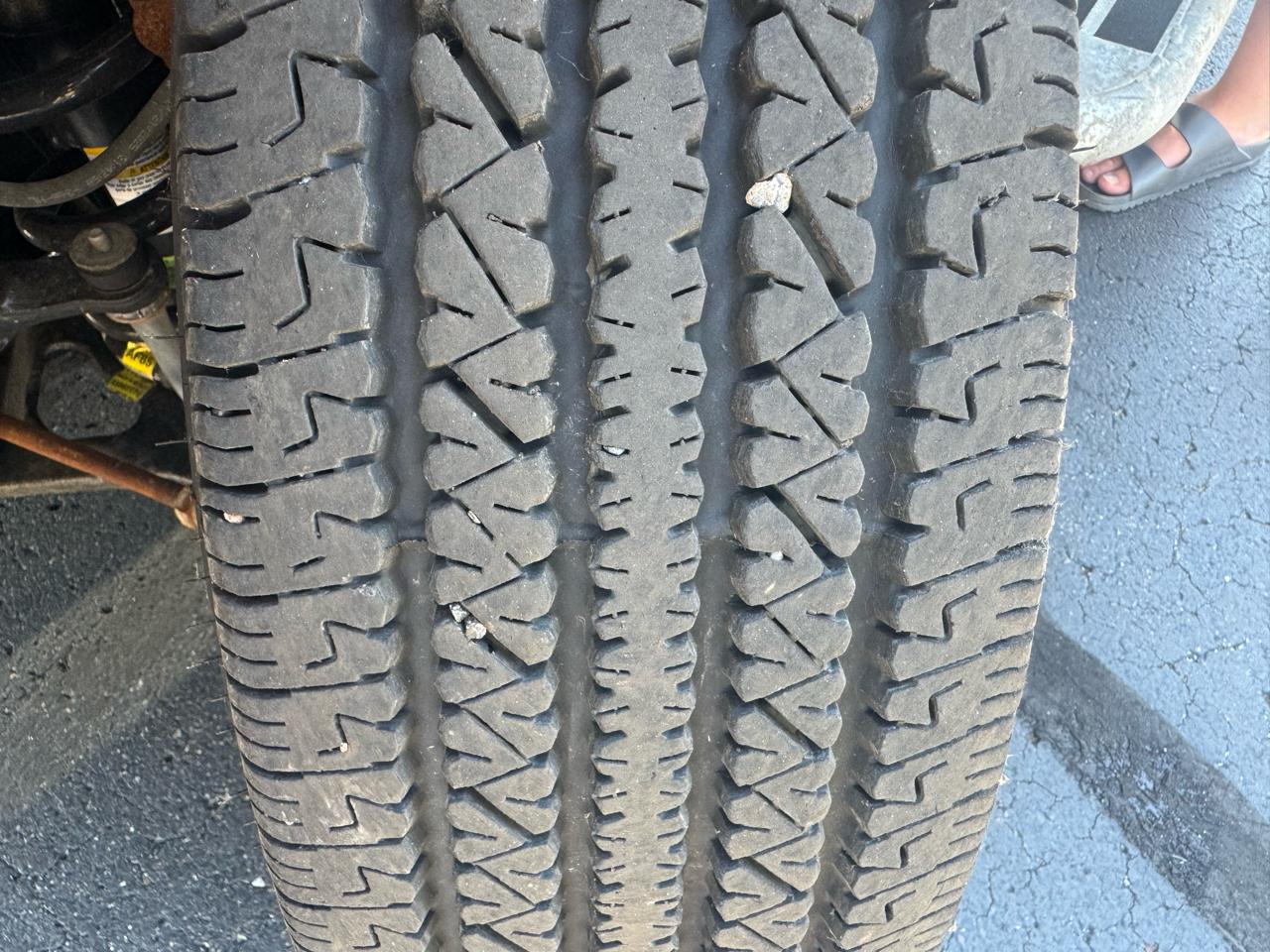 GMC Savana Cargo Van RWD 2500 135" 2025