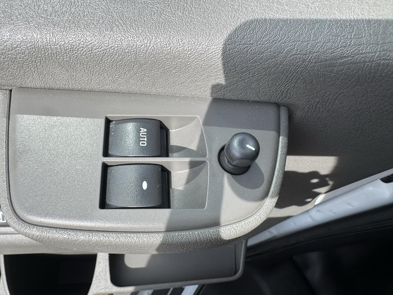 GMC Savana Cargo Van RWD 2500 135" 2024