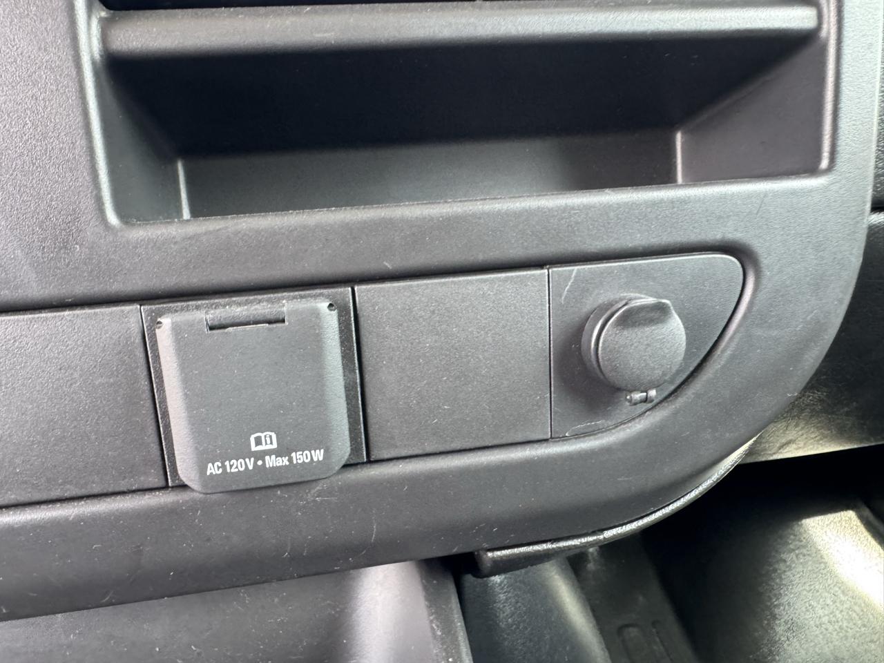 GMC Savana Cargo Van RWD 2500 135" 2024