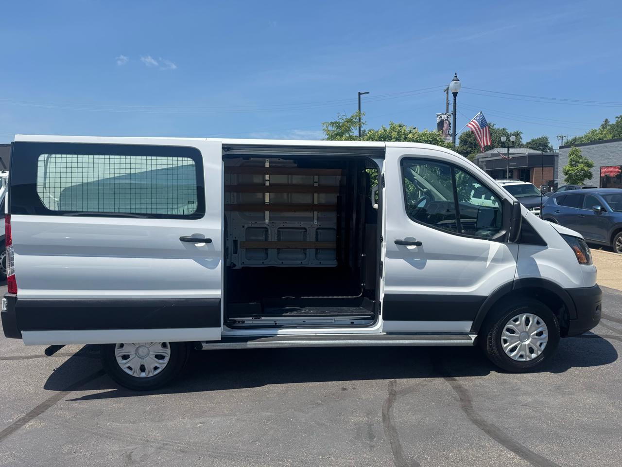 Ford Transit Cargo Van T-250 130" Low Rf 9070 GVWR RWD 2024