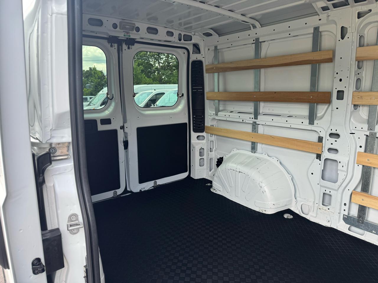 RAM ProMaster Cargo Van Tradesman 2500 Low Roof 136" WB w/Pass Seat 2025