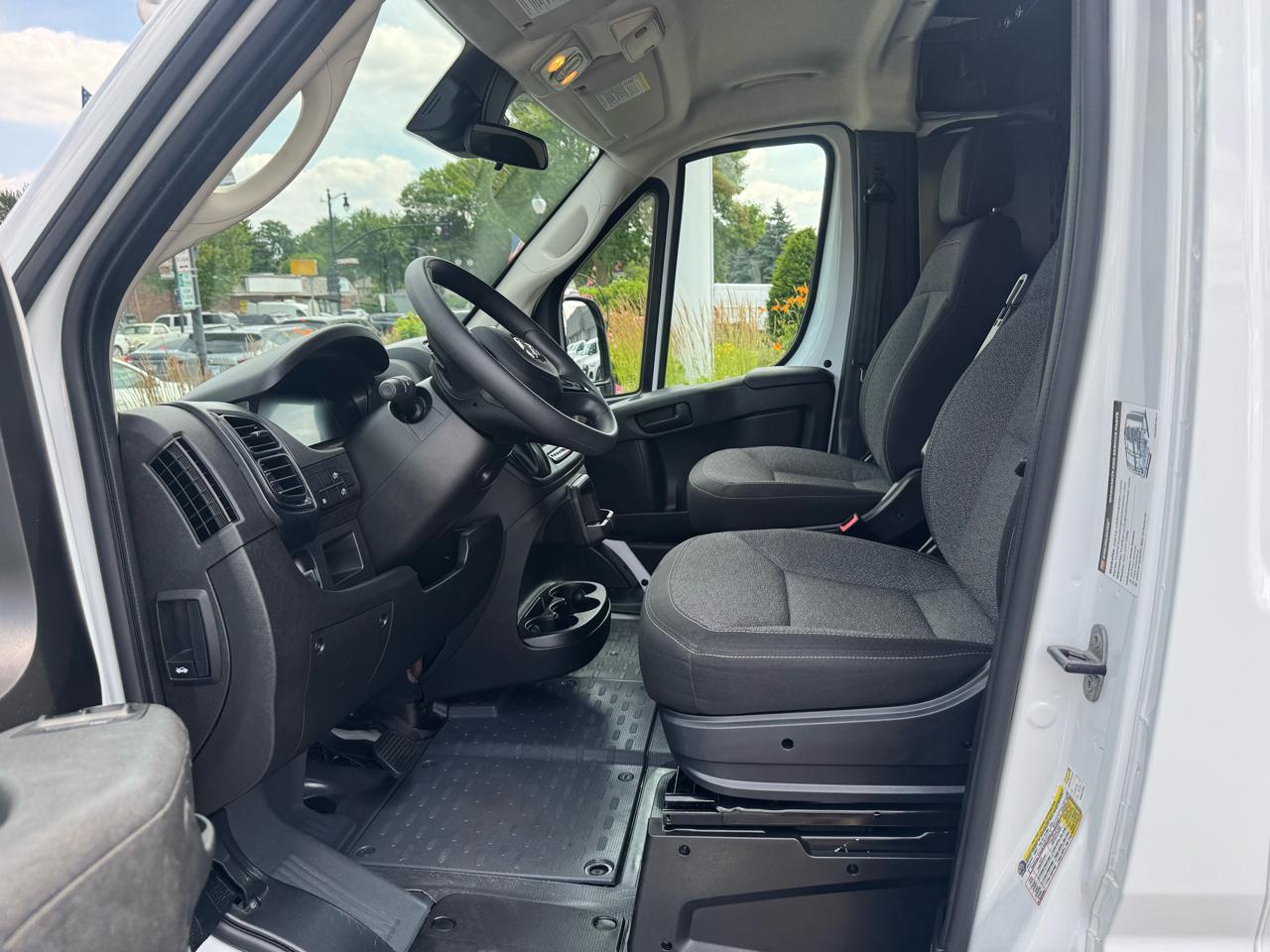 RAM ProMaster Cargo Van Tradesman 2500 Low Roof 136" WB w/Pass Seat 2025