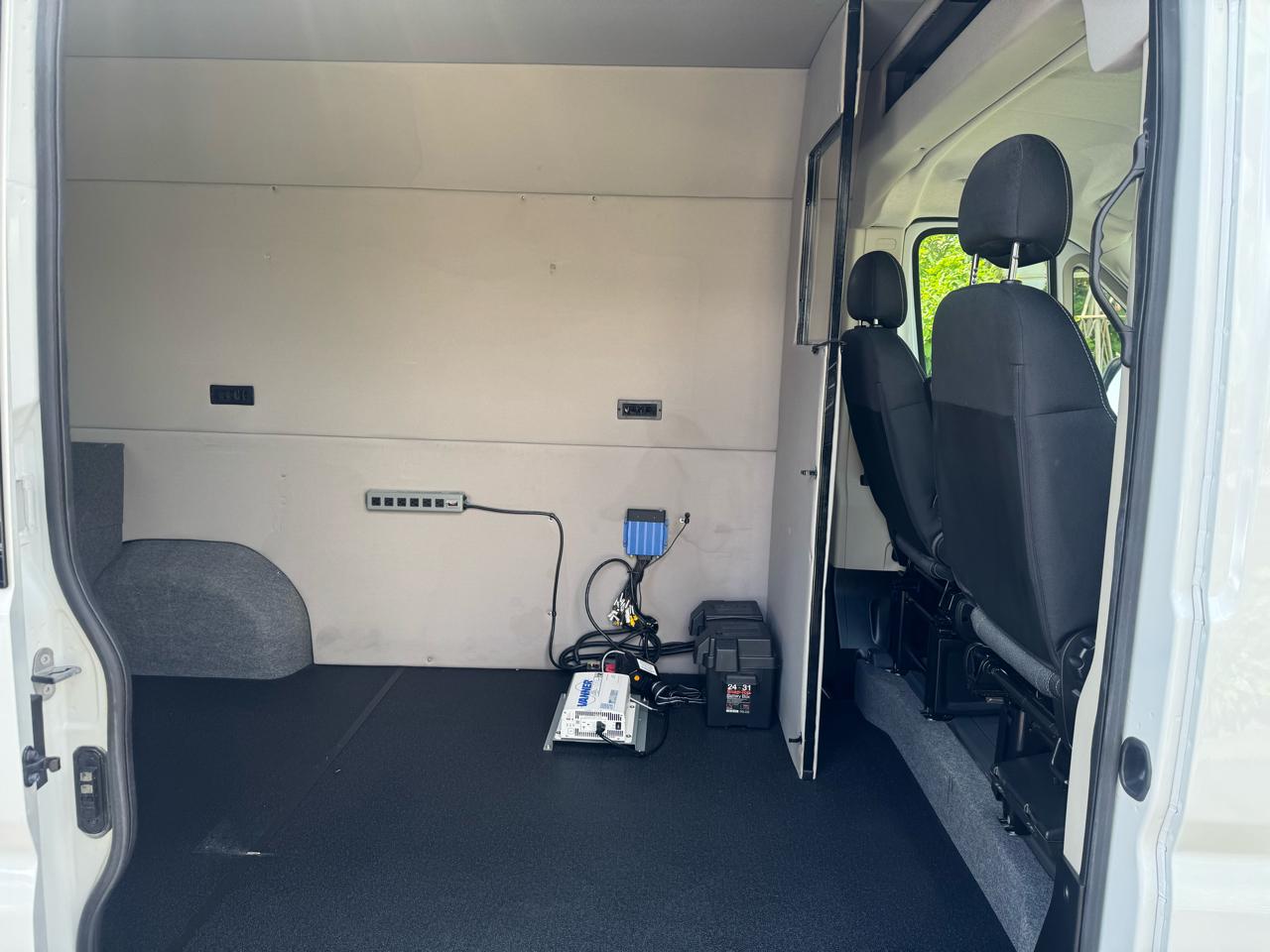 RAM ProMaster Cargo Van 1500 High Roof 136" WB 2022