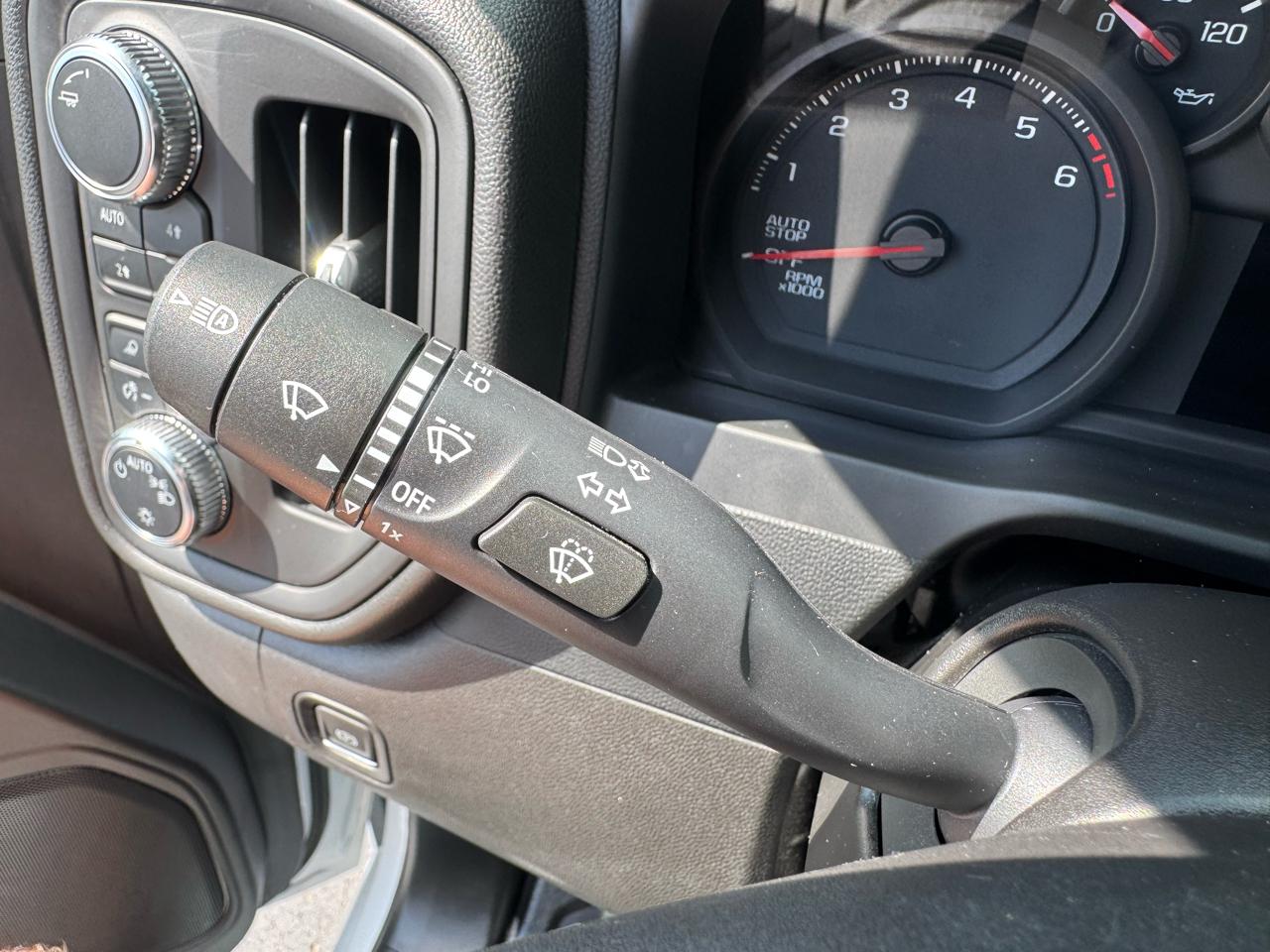 GMC Sierra 1500 4WD Double Cab 147" Pro 2022