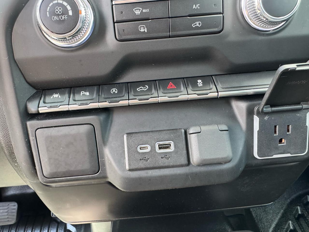 GMC Sierra 1500 4WD Double Cab 147" Pro 2022