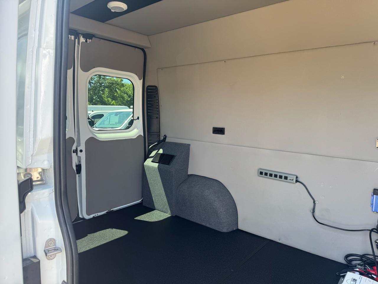 RAM ProMaster Cargo Van 1500 High Roof 136" WB 2022