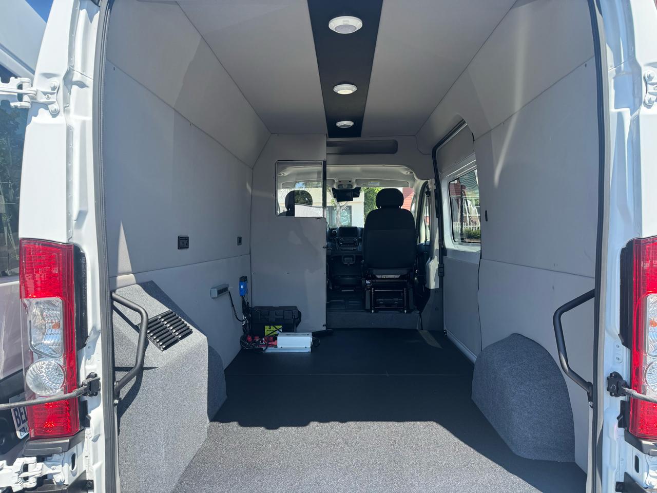 RAM ProMaster Cargo Van 1500 High Roof 136" WB 2022