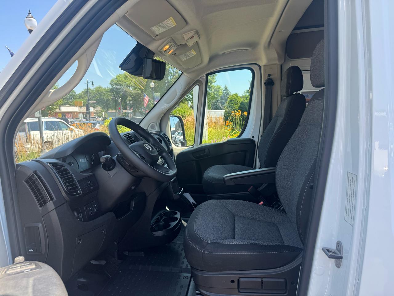 RAM ProMaster Cargo Van 1500 High Roof 136" WB 2022