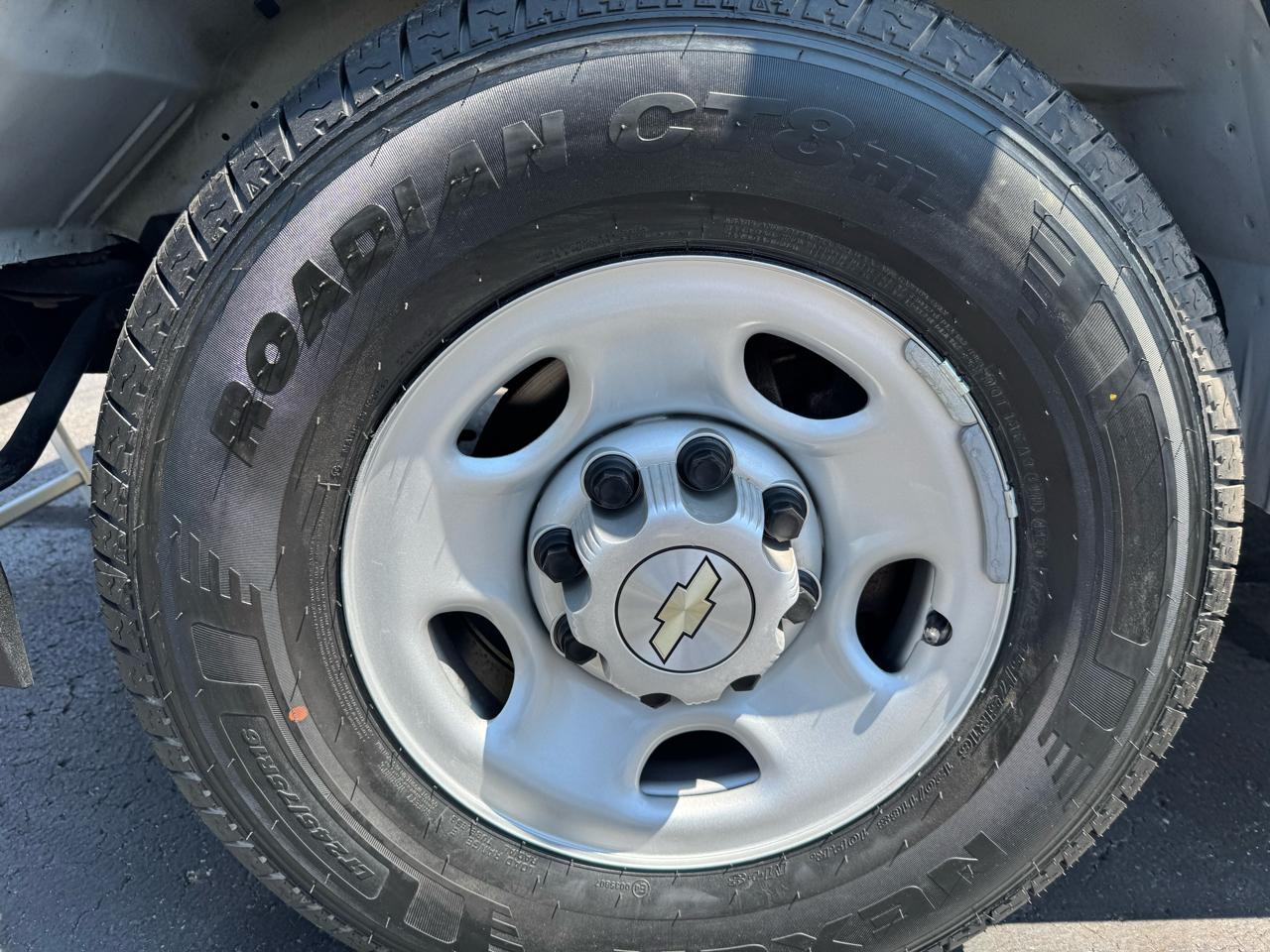 Chevrolet Express Cargo Van RWD 2500 135" 2021