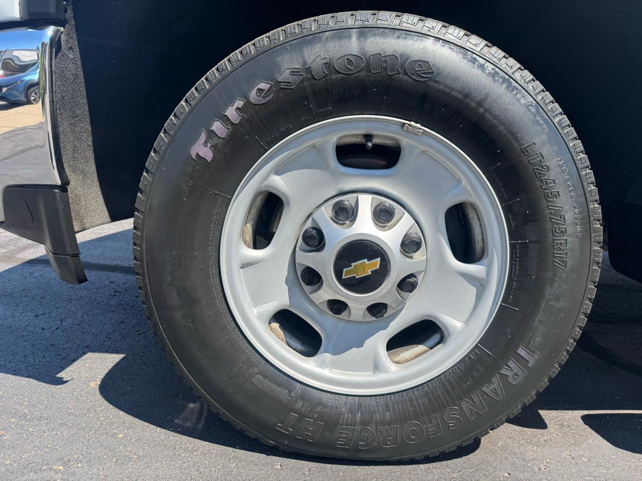 Chevrolet Silverado 2500HD 4WD Reg Cab 142" Work Truck 2023