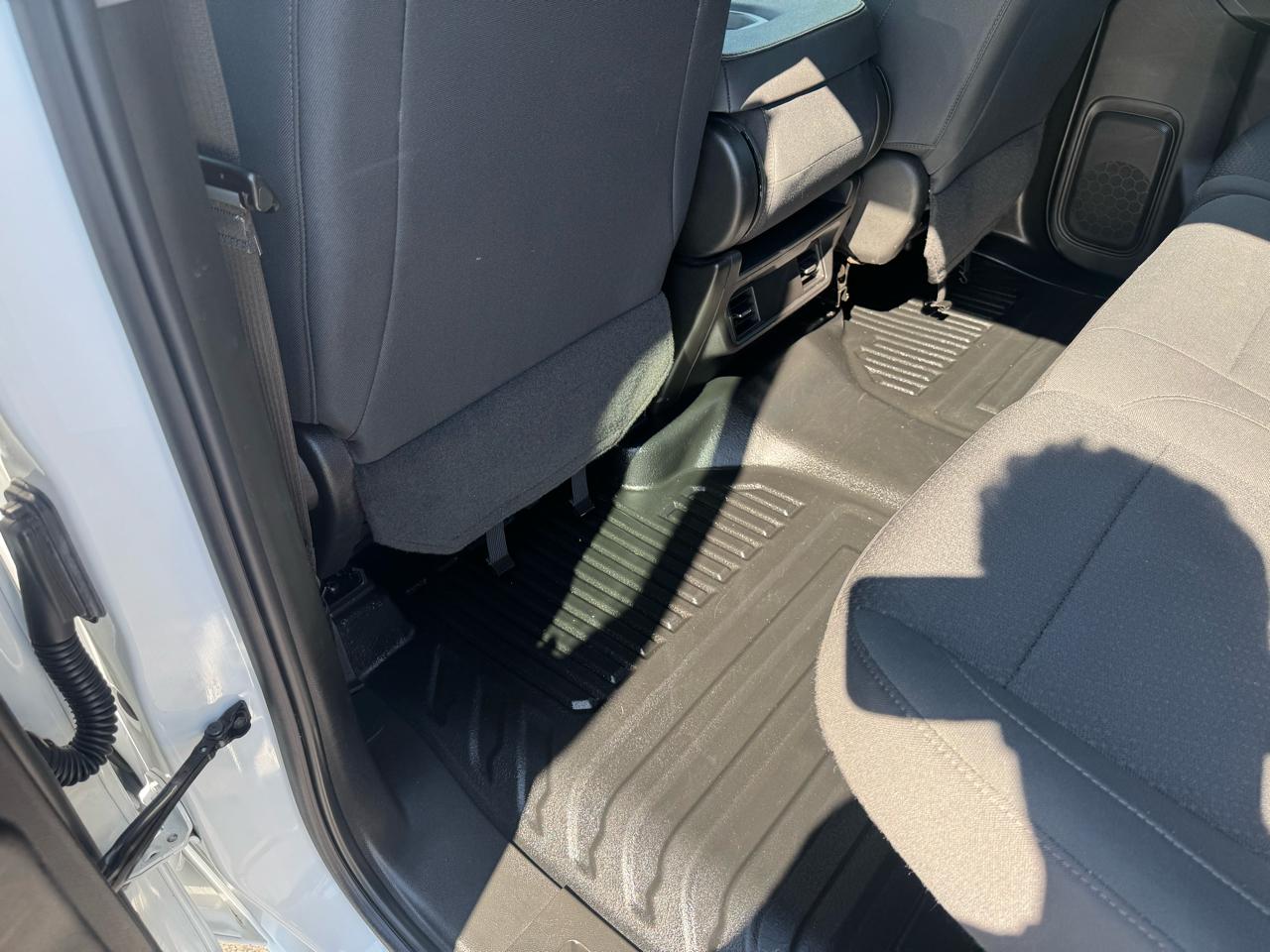Chevrolet Silverado 1500 4WD Crew Cab 157" Work Truck 2022