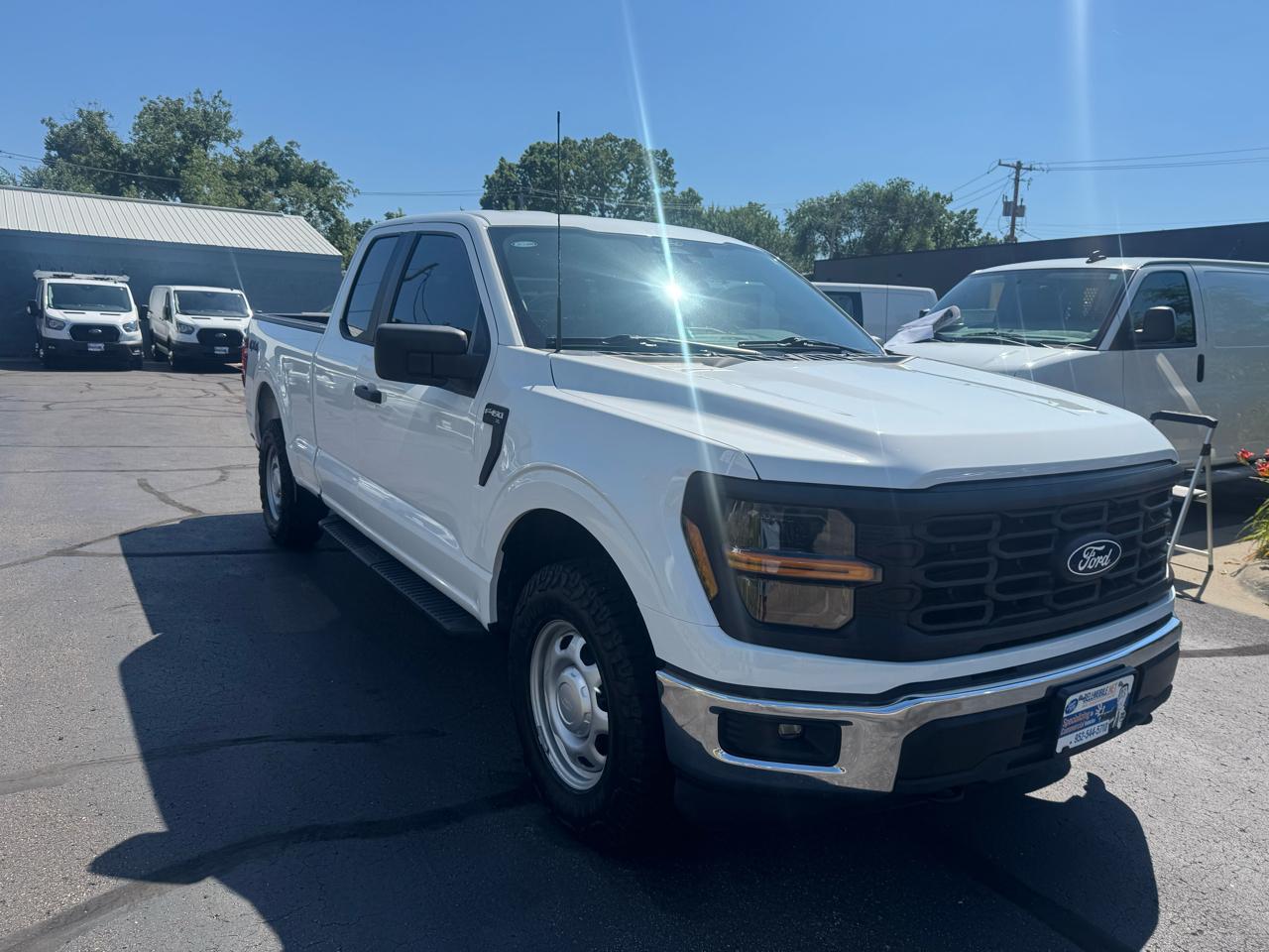 Ford F-150 XL 4WD SuperCab 6.5' Box 2024