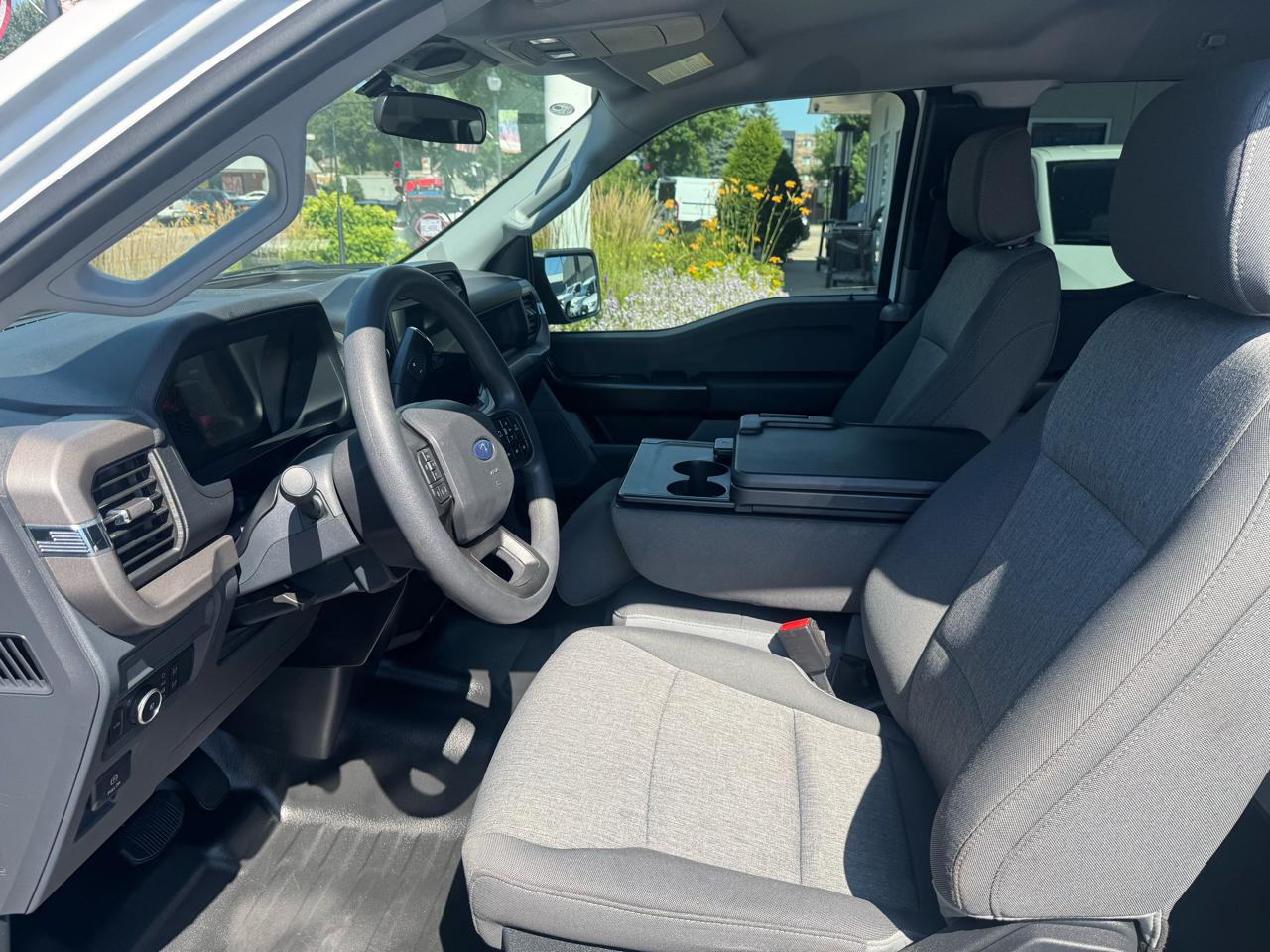 Ford F-150 XL 4WD SuperCab 6.5' Box 2024