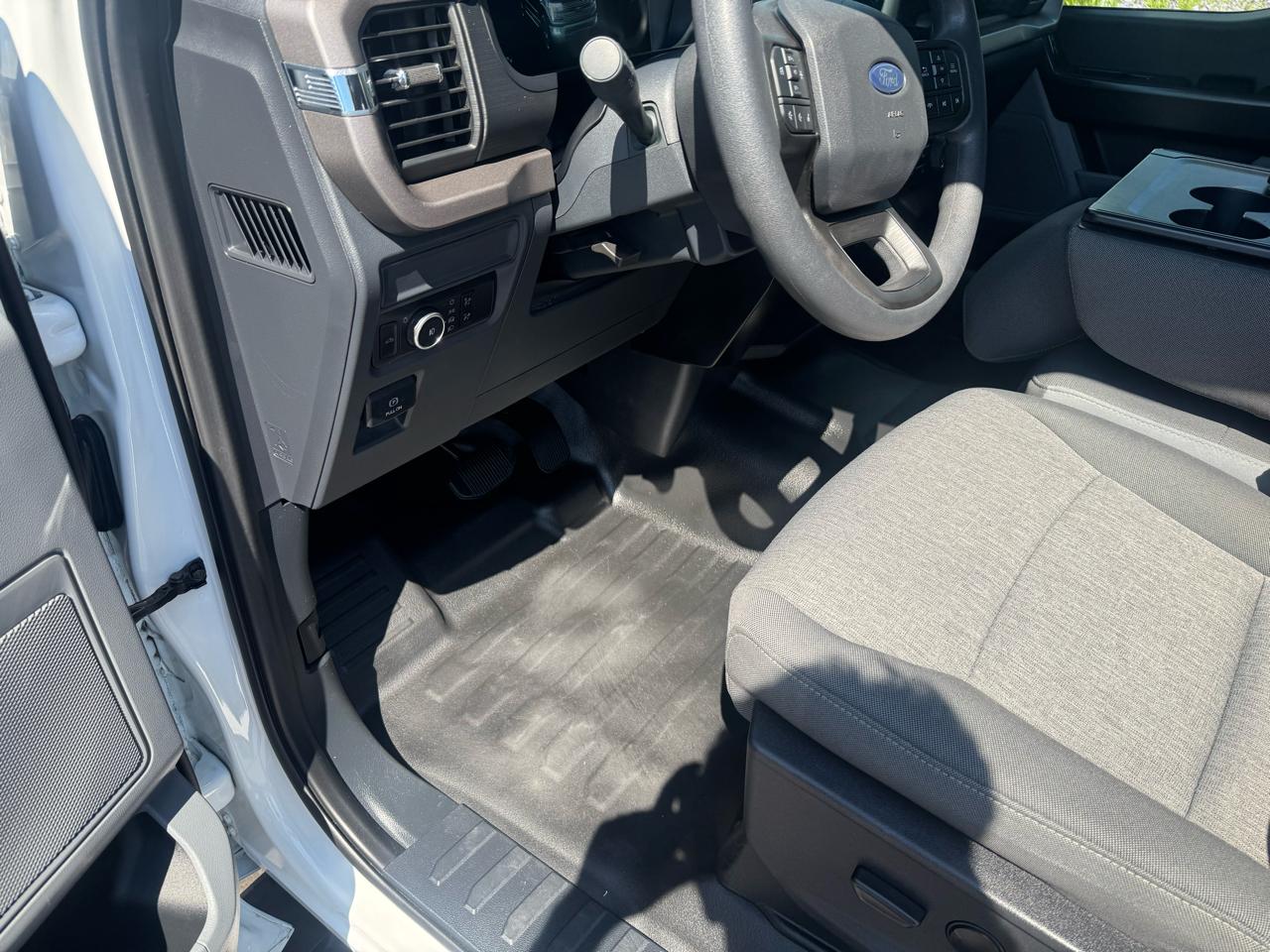 Ford F-150 XL 4WD SuperCab 6.5' Box 2024
