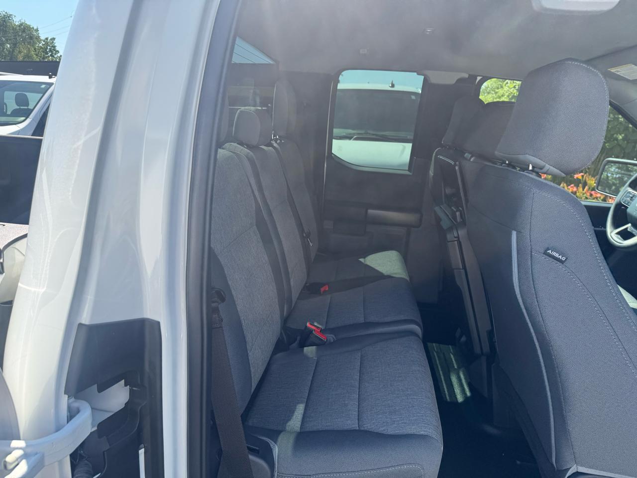 Ford F-150 XL 4WD SuperCab 6.5' Box 2024