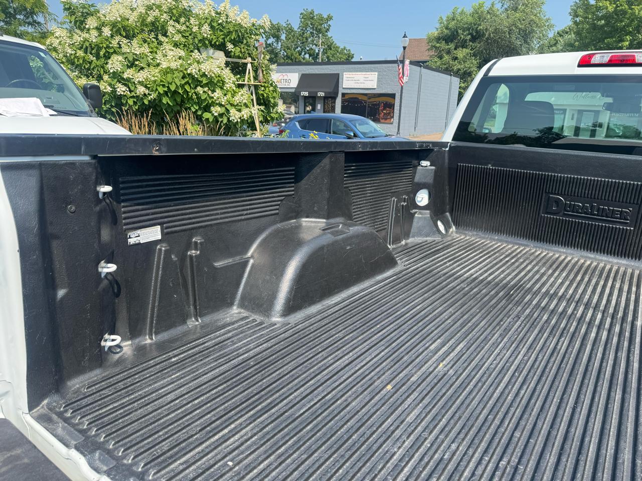 Chevrolet Silverado 1500 2WD Reg Cab 140" Work Truck 2025